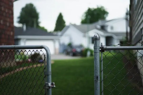A white picket fence